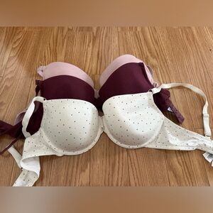Primark 3-Pack Molded Bras in Burgundy, Dusty Pink & Ivory Dot 38C